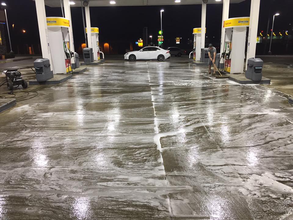gas station pressure washing